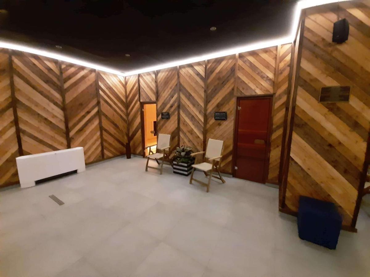 Flora Apartment 612A بوروفتس المظهر الخارجي الصورة